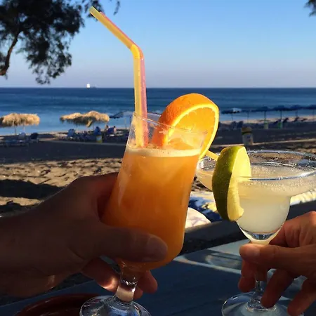 Alisahni Beachfront * Kiotari