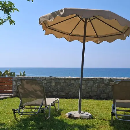 Alisahni Beachfront * Kiotari