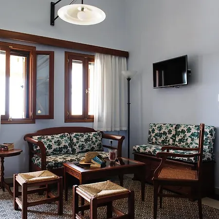 Villa Alisahni Beachfront Kiotari